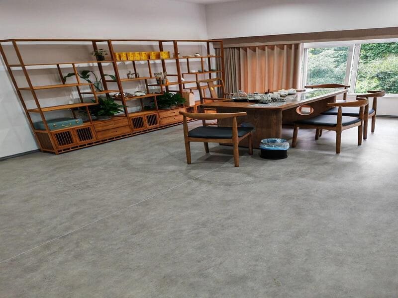 GWP and PED comparison for vinyl flooring